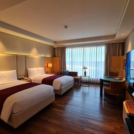Jw Marriott Hotel Chandigarh Bagian luar foto